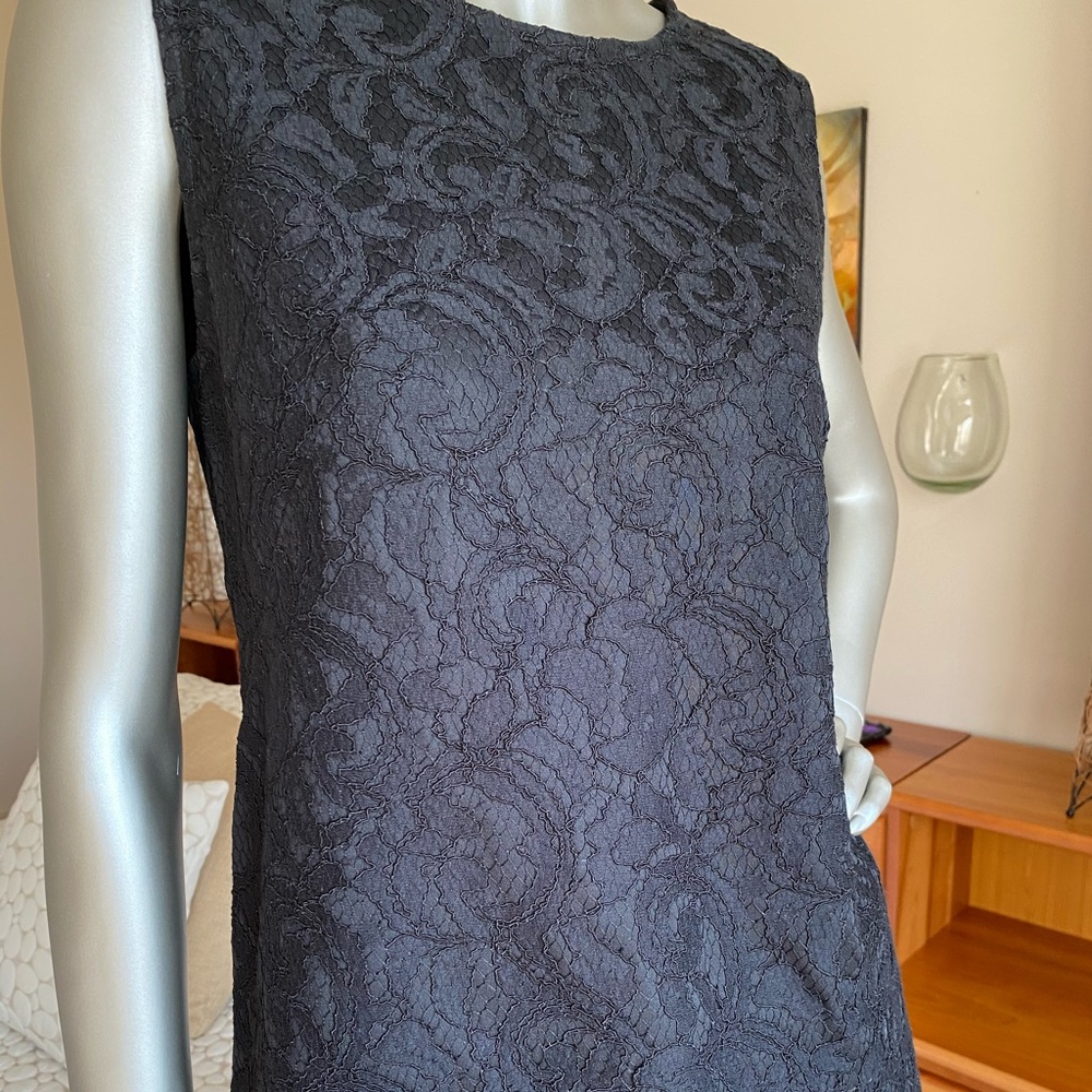Black Sleeveless Top
